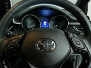 Toyota C-HR 1.8 VVT-h GPF Icon SUV 5dr Petrol Hybrid CVT Euro 6 (s/s) (122 ps) Cruise 22