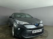 Toyota C-HR 1.8 VVT-h GPF Icon SUV 5dr Petrol Hybrid CVT Euro 6 (s/s) (122 ps) Cruise 2