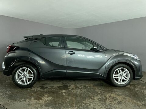 Toyota C-HR 1.8 VVT-h GPF Icon SUV 5dr Petrol Hybrid CVT Euro 6 (s/s) (122 ps) Cruise 9