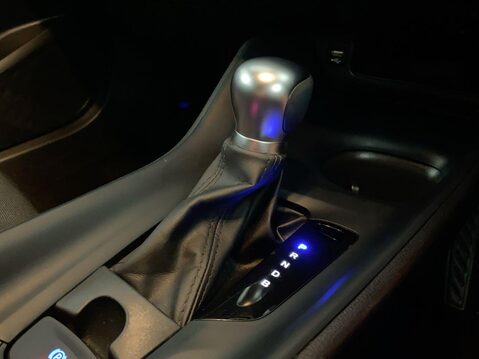 Toyota C-HR 1.8 VVT-h GPF Icon SUV 5dr Petrol Hybrid CVT Euro 6 (s/s) (122 ps) Cruise 21