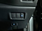 Toyota C-HR 1.8 VVT-h GPF Icon SUV 5dr Petrol Hybrid CVT Euro 6 (s/s) (122 ps) Cruise 29