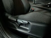 Toyota C-HR 1.8 VVT-h GPF Icon SUV 5dr Petrol Hybrid CVT Euro 6 (s/s) (122 ps) Cruise 26