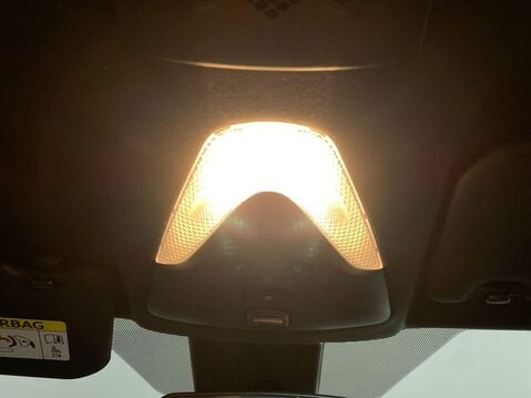 Toyota C-HR 1.8 VVT-h GPF Icon SUV 5dr Petrol Hybrid CVT Euro 6 (s/s) (122 ps) Cruise 18