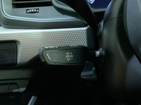 Audi A1 1.0 TFSI 25 S line Sportback 5dr Petrol Manual Euro 6 (s/s) (95 ps) Cruise 29