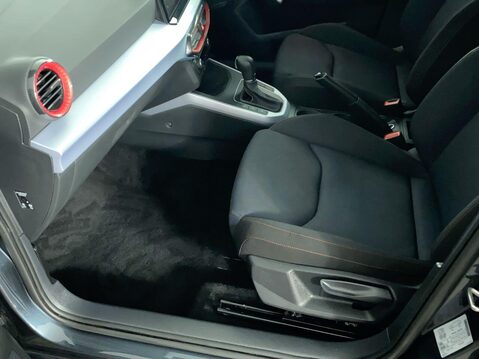 SEAT Arona 1.0 TSI FR SUV 5dr Petrol DSG Euro 6 (s/s) (115 ps) Bluetooth - Parking Sen 17