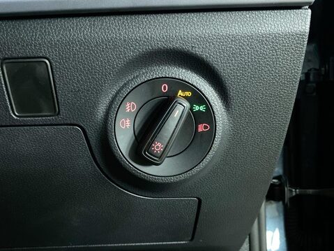 SEAT Arona 1.0 TSI FR SUV 5dr Petrol DSG Euro 6 (s/s) (115 ps) Bluetooth - Parking Sen 23