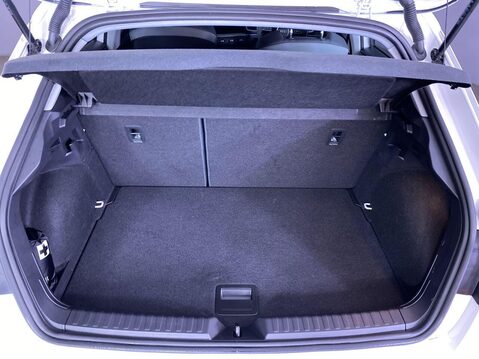 Audi A1 1.0 TFSI 25 Sport Sportback 5dr Petrol S Tronic Euro 6 (s/s) (95 ps) Sat Na 13