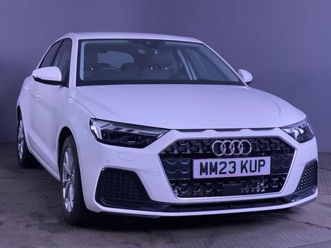 Audi A1 1.0 TFSI 25 Sport Sportback 5dr Petrol S Tronic Euro 6 (s/s) (95 ps) Sat Na 2