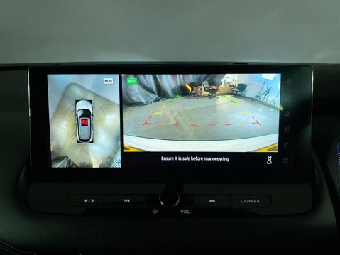 Nissan Qashqai 1.3 DIG-T MHEV N-Connecta SUV 5dr Petrol Hybrid Manual Euro 6 (s/s) (140 ps 24