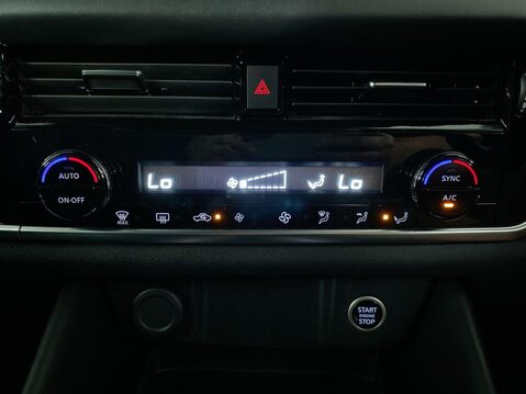 Nissan Qashqai 1.3 DIG-T MHEV N-Connecta SUV 5dr Petrol Hybrid Manual Euro 6 (s/s) (140 ps 31