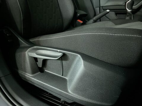 Volkswagen T-Cross 1.0 TSI Life SUV 5dr Petrol Manual Euro 6 (s/s) (115 ps) Cruise Control - 26