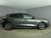 Ford Focus 1.0T EcoBoost MHEV ST-Line Hatchback 5dr Petrol Hybrid Manual Euro 6 (s/s) 9