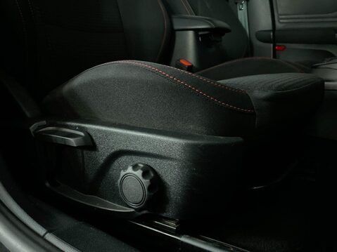 Ford Focus 1.0T EcoBoost MHEV ST-Line Hatchback 5dr Petrol Hybrid Manual Euro 6 (s/s) 26