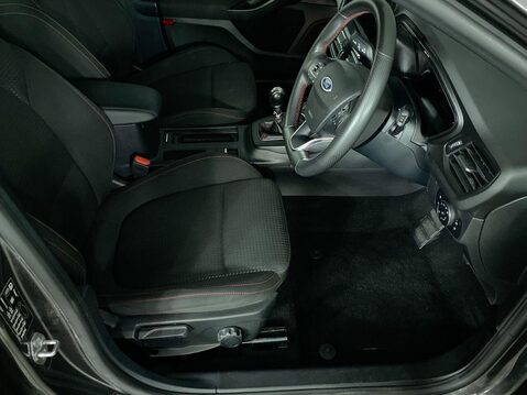 Ford Focus 1.0T EcoBoost MHEV ST-Line Hatchback 5dr Petrol Hybrid Manual Euro 6 (s/s) 15