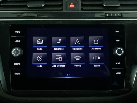 Volkswagen Tiguan 1.5 TSI Life SUV 5dr Petrol Manual Euro 6 (s/s) (150 ps) Cruise Control - 33