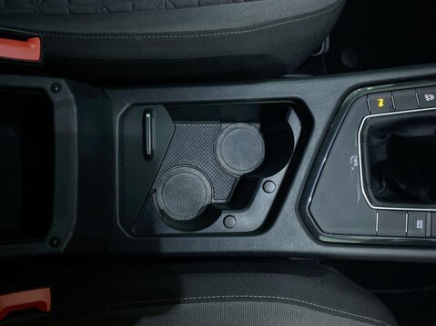 Volkswagen Tiguan 1.5 TSI Life SUV 5dr Petrol Manual Euro 6 (s/s) (150 ps) Cruise Control - 32