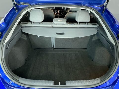 Hyundai IONIQ 1.6 h-GDi Premium SE Hatchback 5dr Petrol Hybrid DCT Euro 6 (s/s) (141 ps) 13