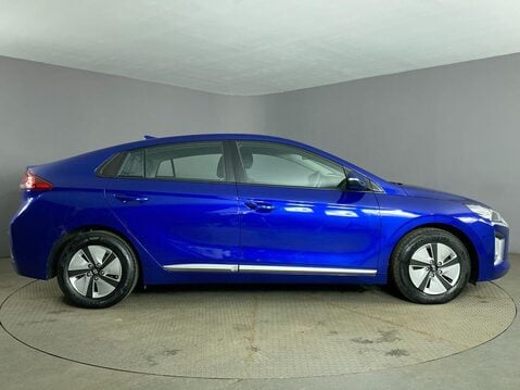Hyundai IONIQ 1.6 h-GDi Premium SE Hatchback 5dr Petrol Hybrid DCT Euro 6 (s/s) (141 ps) 9