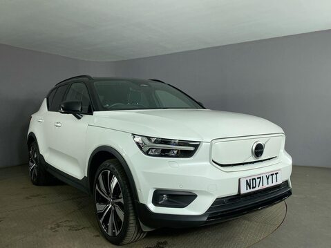 Volvo XC40 Recharge Twin 78kWh Pro SUV 5dr Electric Auto AWD (408 ps) Sat Nav - Half L 2