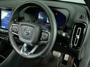 Volvo XC40 Recharge Twin 78kWh Pro SUV 5dr Electric Auto AWD (408 ps) Sat Nav - Half L 16