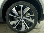 Volvo XC40 Recharge Twin 78kWh Pro SUV 5dr Electric Auto AWD (408 ps) Sat Nav - Half L 12