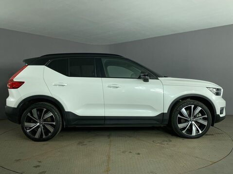 Volvo XC40 Recharge Twin 78kWh Pro SUV 5dr Electric Auto AWD (408 ps) Sat Nav - Half L 9