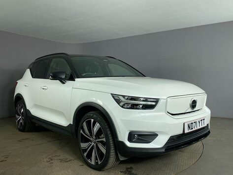 Volvo XC40 Recharge Twin 78kWh Pro SUV 5dr Electric Auto AWD (408 ps) Sat Nav - Half L