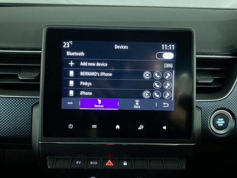 Renault Arkana 1.6 E-TECH Iconic SUV 5dr Petrol Hybrid Auto 2WD Euro 6 (s/s) (145 bhp) Air 32