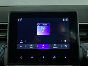 Renault Arkana 1.6 E-TECH Iconic SUV 5dr Petrol Hybrid Auto 2WD Euro 6 (s/s) (145 bhp) Air 30