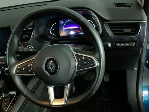 Renault Arkana 1.6 E-TECH Iconic SUV 5dr Petrol Hybrid Auto 2WD Euro 6 (s/s) (145 bhp) Air 16