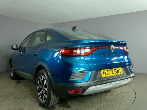 Renault Arkana 1.6 E-TECH Iconic SUV 5dr Petrol Hybrid Auto 2WD Euro 6 (s/s) (145 bhp) Air 6