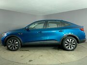 Renault Arkana 1.6 E-TECH Iconic SUV 5dr Petrol Hybrid Auto 2WD Euro 6 (s/s) (145 bhp) Air 5