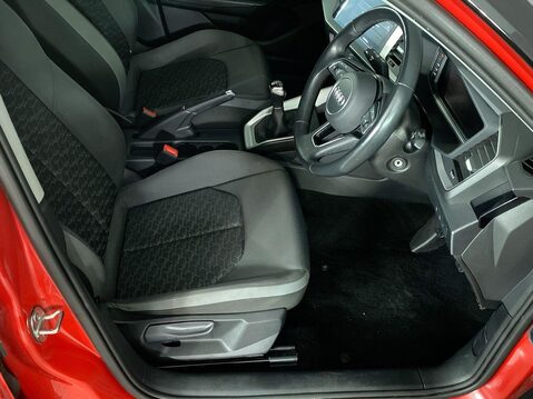 Audi A1 1.0 TFSI 25 Sport Sportback 5dr Petrol Manual Euro 6 (s/s) (95 ps) Cruise 15