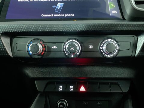 Audi A1 1.0 TFSI 25 Sport Sportback 5dr Petrol Manual Euro 6 (s/s) (95 ps) Cruise 31