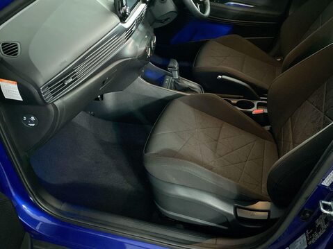 Hyundai BAYON 1.0 T-GDi MHEV SE Connect SUV 5dr Petrol Hybrid DCT Euro 6 (s/s) (100 ps) A 17