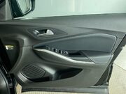 Vauxhall Grandland 1.6 13.2kWh GS Line SUV 5dr Petrol Plug-in Hybrid Auto Euro 6 (s/s) (225 ps 27