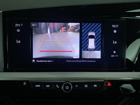 Vauxhall Grandland 1.6 13.2kWh GS Line SUV 5dr Petrol Plug-in Hybrid Auto Euro 6 (s/s) (225 ps 24