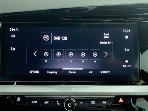 Vauxhall Grandland 1.6 13.2kWh GS Line SUV 5dr Petrol Plug-in Hybrid Auto Euro 6 (s/s) (225 ps 30