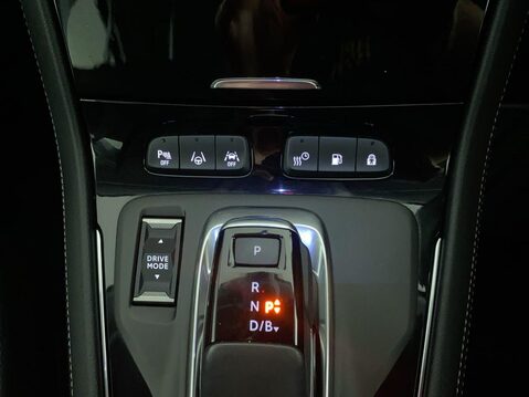 Vauxhall Grandland 1.6 13.2kWh GS Line SUV 5dr Petrol Plug-in Hybrid Auto Euro 6 (s/s) (225 ps 25