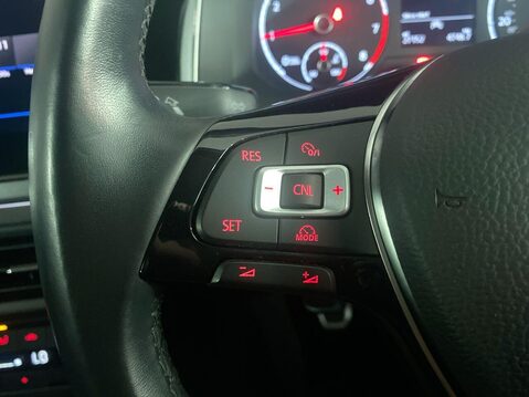 Volkswagen Polo 1.0 EVO Active Hatchback 5dr Petrol Manual Euro 6 (s/s) (80 ps) Air Con - A 31