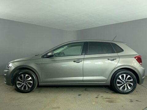 Volkswagen Polo 1.0 EVO Active Hatchback 5dr Petrol Manual Euro 6 (s/s) (80 ps) Air Con - A 5