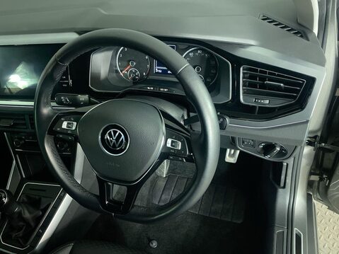 Volkswagen Polo 1.0 EVO Active Hatchback 5dr Petrol Manual Euro 6 (s/s) (80 ps) Air Con - A 16