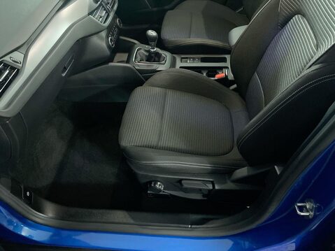Ford Focus 1.0T EcoBoost Titanium Style Hatchback 5dr Petrol Manual Euro 6 (s/s) (125 17