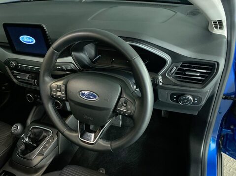 Ford Focus 1.0T EcoBoost Titanium Style Hatchback 5dr Petrol Manual Euro 6 (s/s) (125 16
