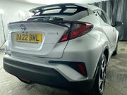 Toyota C-HR 1.8 VVT-h GPF Design SUV 5dr Petrol Hybrid CVT Euro 6 (s/s) (122 ps) Cruis 14