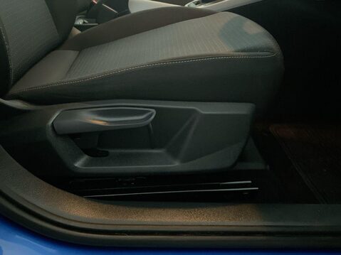 SEAT Arona 1.0 TSI EVO SE Technology SUV 5dr Petrol Manual Euro 6 (s/s) (95 ps) Air Co 33