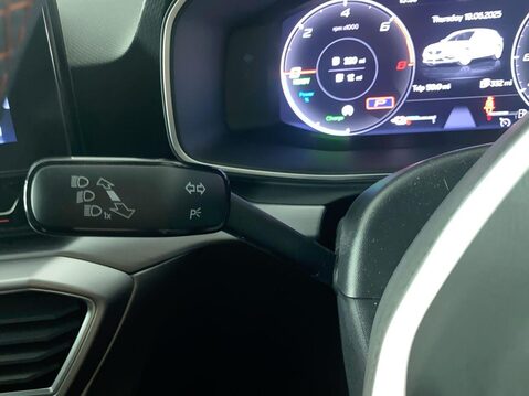 SEAT Leon 1.4 eHybrid 13kWh FR Hatchback 5dr Petrol Plug-in Hybrid DSG Euro 6 (s/s) ( 23