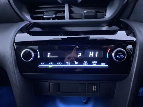 Toyota Yaris Cross 1.5 VVT-h Design SUV 5dr Petrol Hybrid E-CVT Euro 6 (s/s) (116 ps) Cruise 31