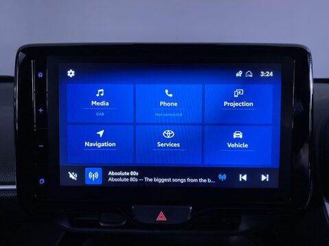 Toyota Yaris Cross 1.5 VVT-h Design SUV 5dr Petrol Hybrid E-CVT Euro 6 (s/s) (116 ps) Cruise 32