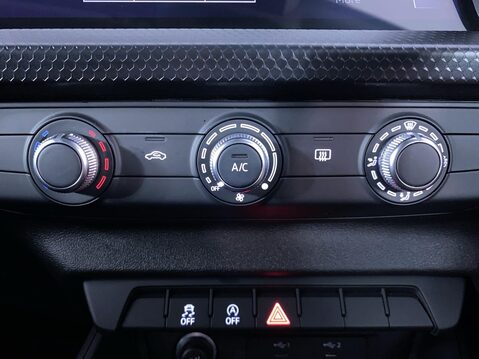 Audi A1 1.0 TFSI 25 Technik Sportback 5dr Petrol Manual Euro 6 (s/s) (95 ps) Cruis 31